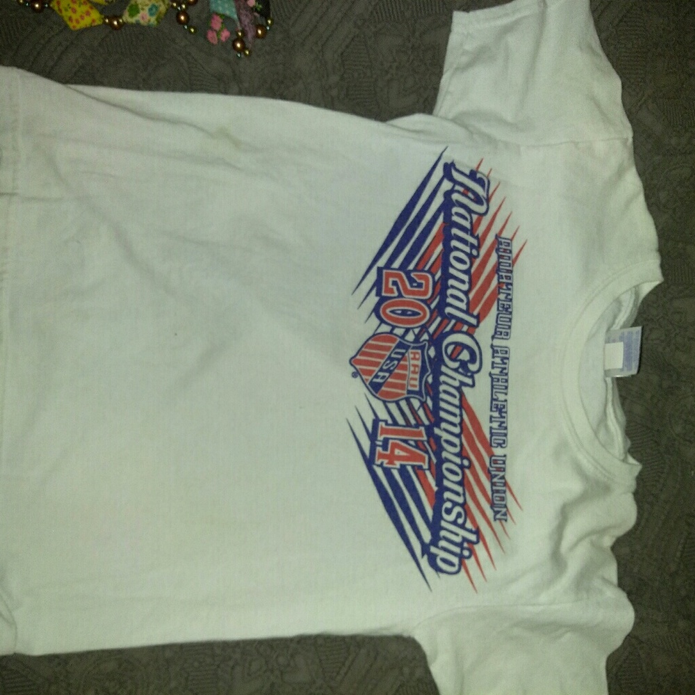 White national championship shirt size small youth